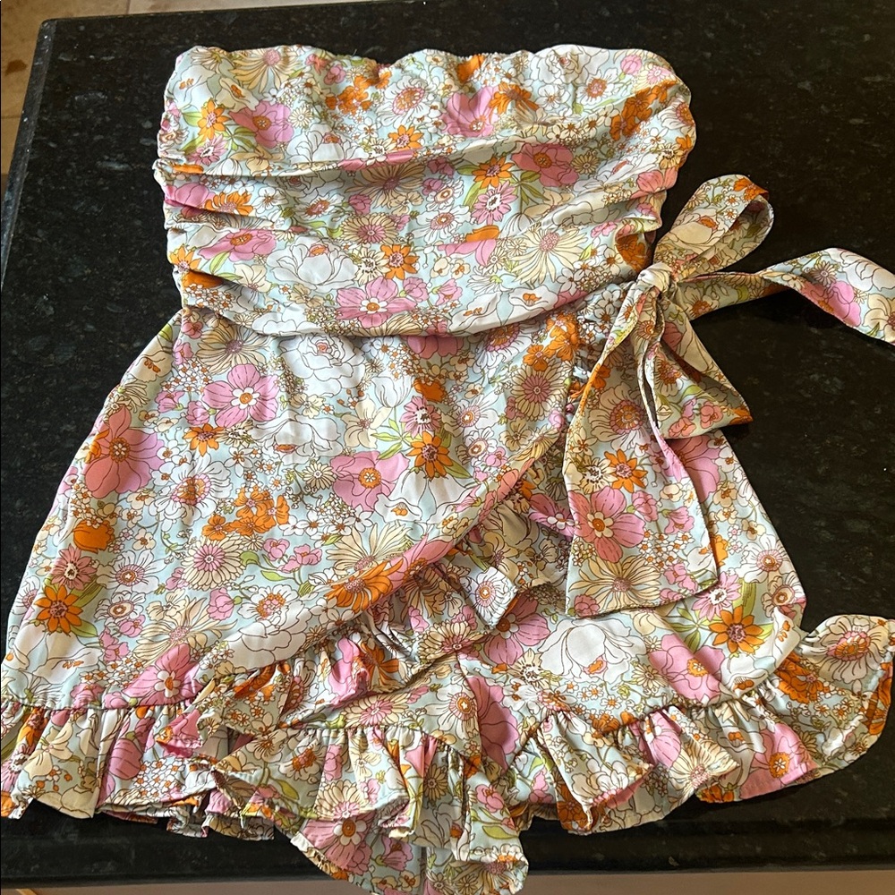 Floral Strapless Dress with Ruffle Hem